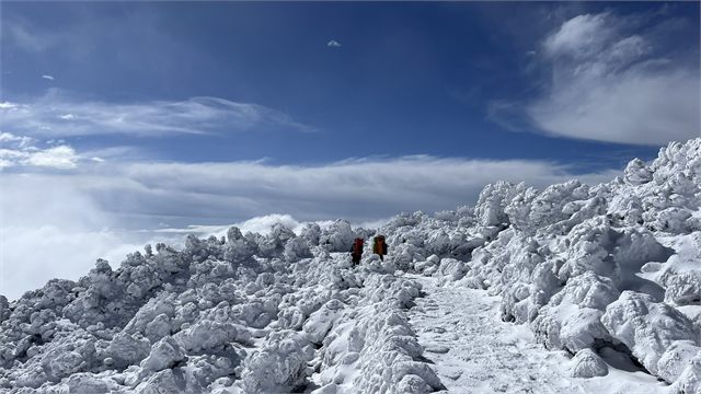 Vzácný sníh na Teide